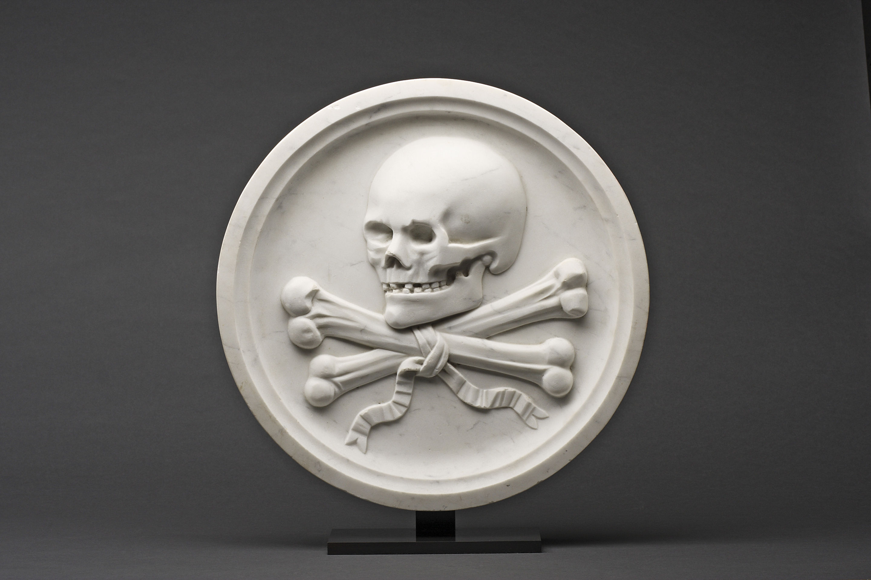 Italian Baroque Marble Vanitas of a Skull and Crossbones